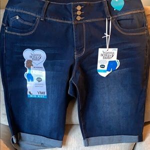 Bermuda shorts women’s size 18 Wanna Betta Butt?